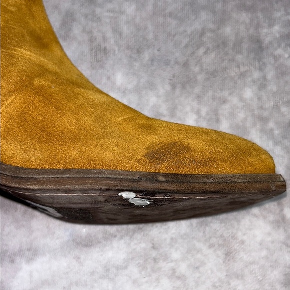 EUC Women’s FRYE Carson Piping Booties US 5.5B Tan Suede Leather Ankle Boots - Picture 9 of 12